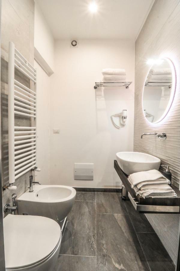 Hotel Le Stanze Di Virgilio à Naples Extérieur photo